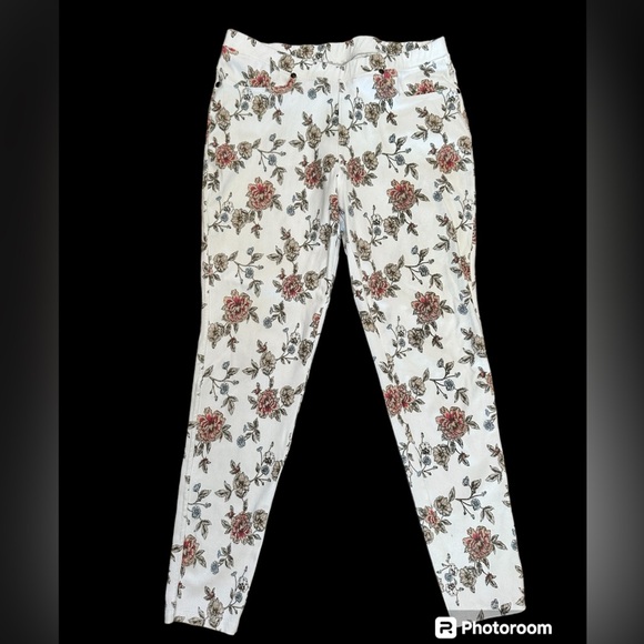 Lildy jeggings pants white w floral pattern sz LG/XL good condition pull on - Picture 1 of 5